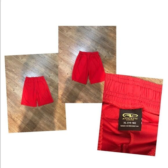 Red Shorts Size XL (14/16)! - Picture 1 of 1